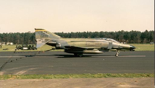 1989-02 F4 Barriertest2 Bac12.jpg